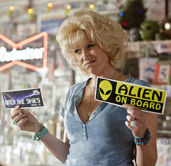 Paul - Jane Lynch - alien on board